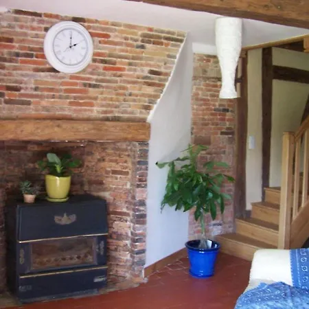 D'hotes Du Coq A L'ane Bed & Breakfast Beaubec-la-Rosiere