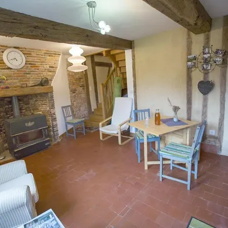 ベッド・アンド・ブレックファスト D'hotes Du Coq A L'ane